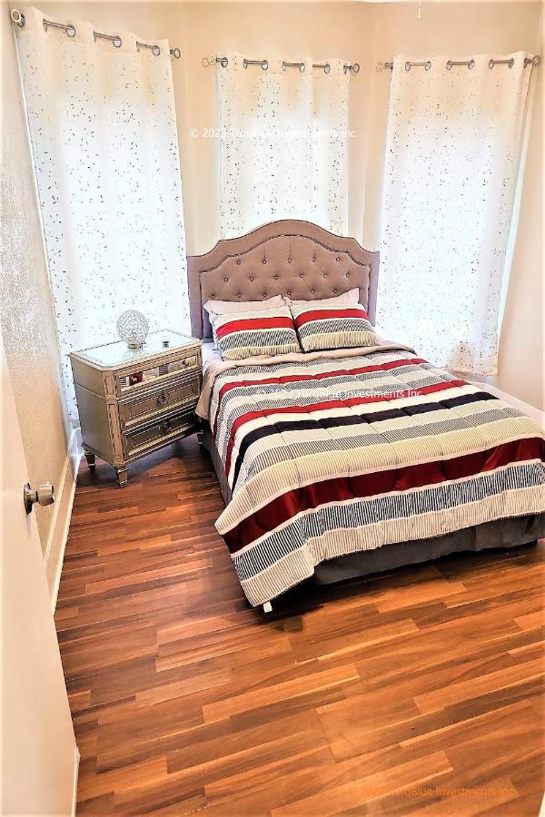 Casaazul-2605B-Pleasure Pier & Beach A Block Away- 3Bed 2Bath 7 Beds- 7 Minutes To Cruise Terminal Galveston Eksteriør bilde