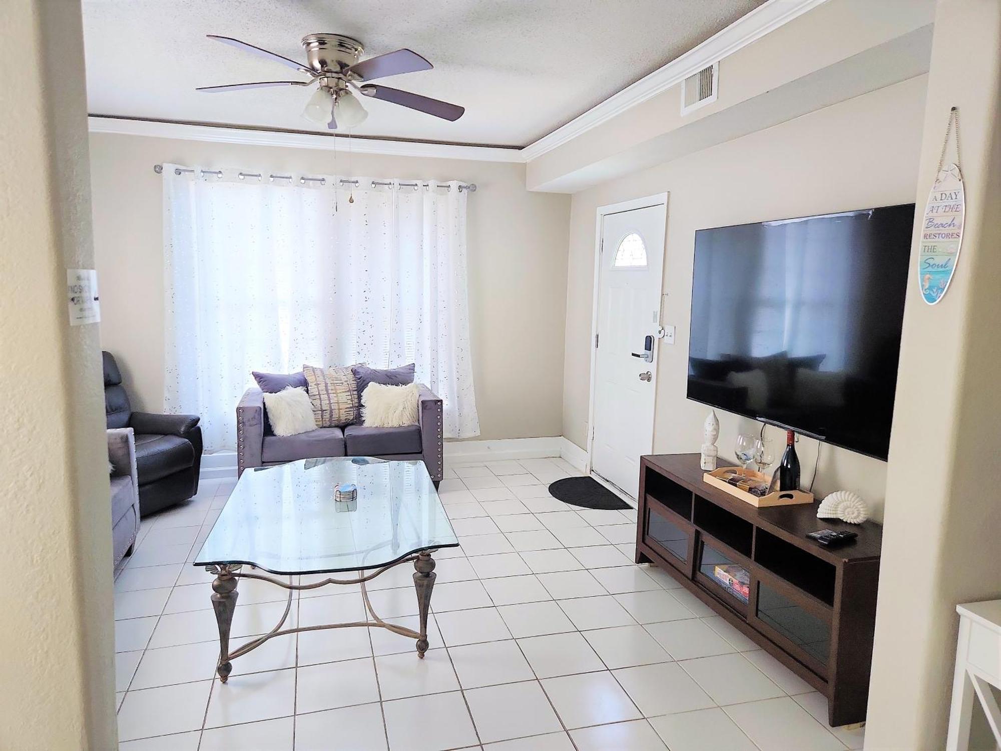 Casaazul-2605B-Pleasure Pier & Beach A Block Away- 3Bed 2Bath 7 Beds- 7 Minutes To Cruise Terminal Galveston Eksteriør bilde